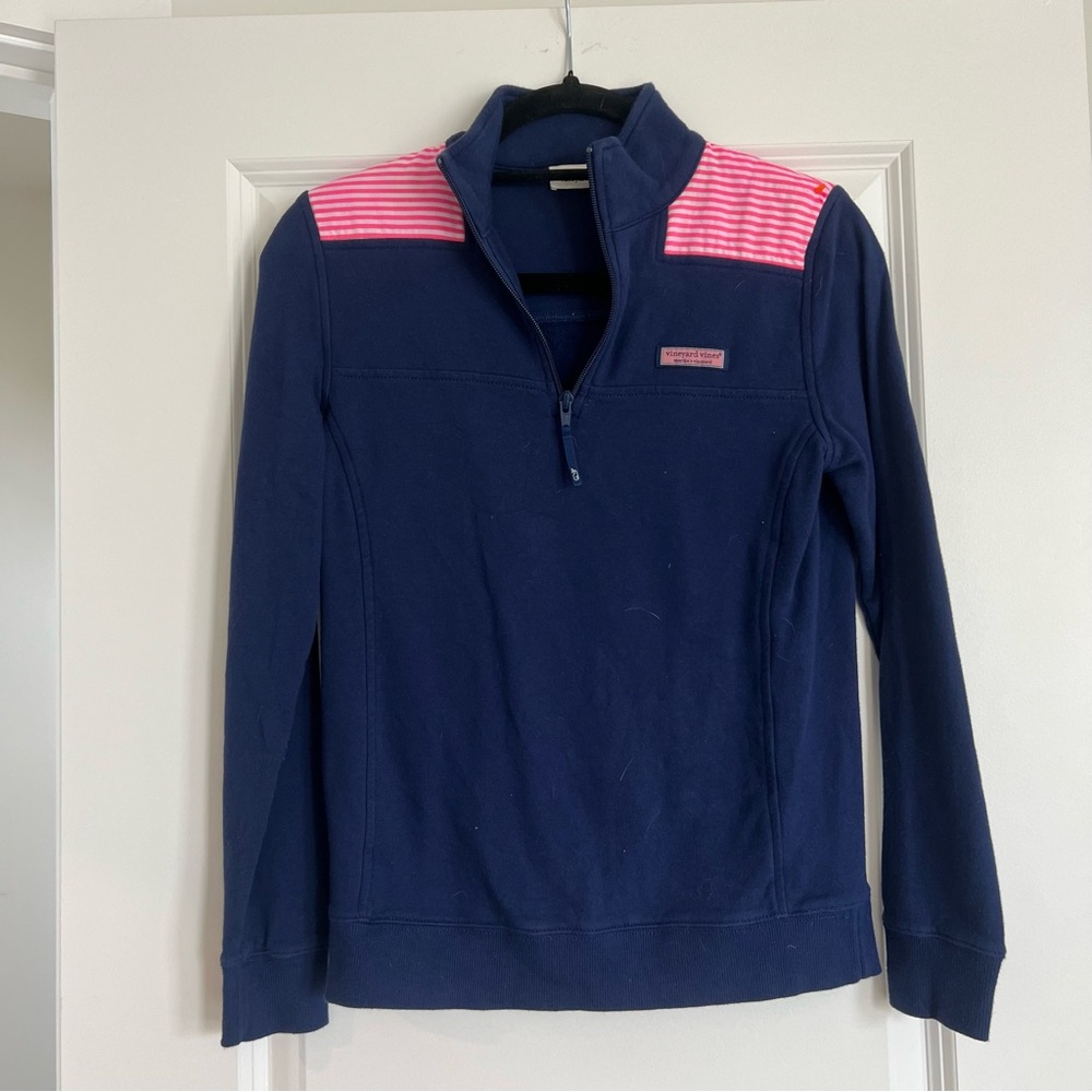 Navy and Pink Women's Vineyard Vines Pullover